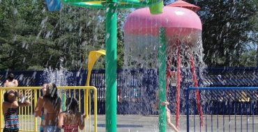 water slide manufacturers, splash park equipment, splash pad equipment