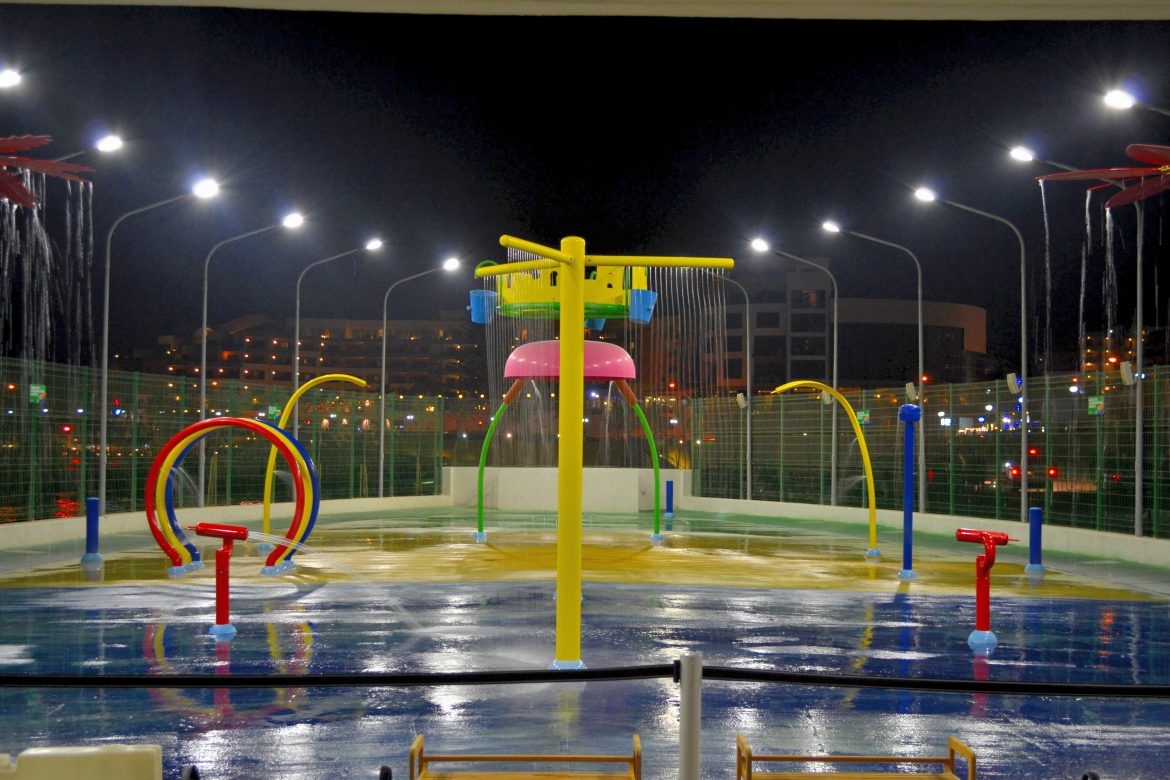 splash pad manufacturer, splash park equipment, water playground equipment